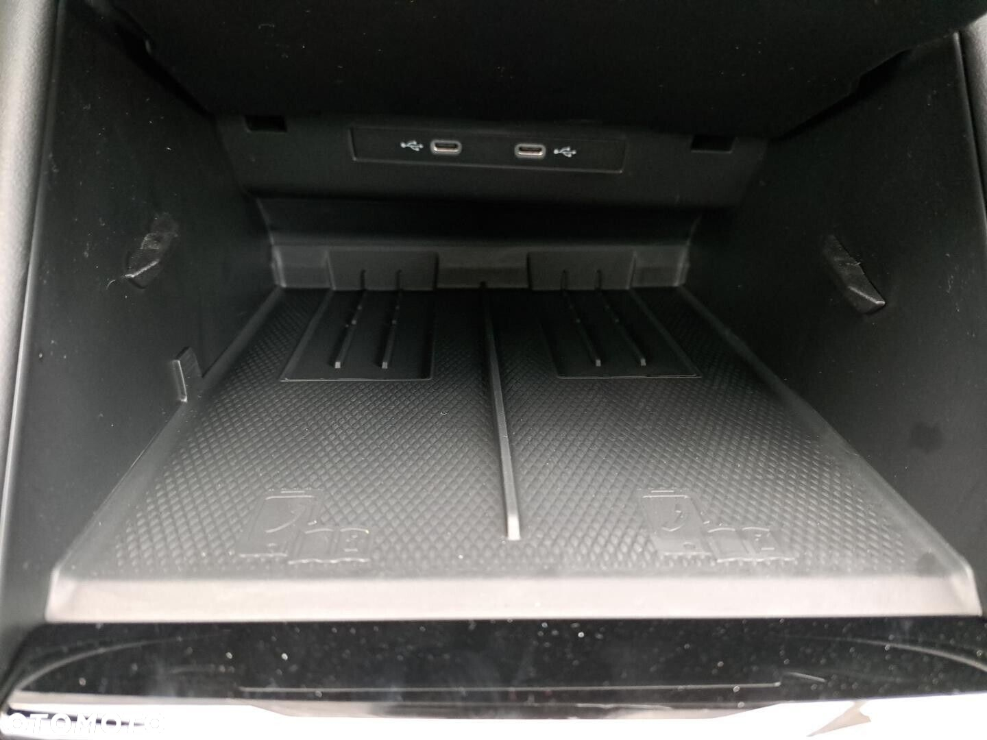 Volkswagen Tiguan - 40