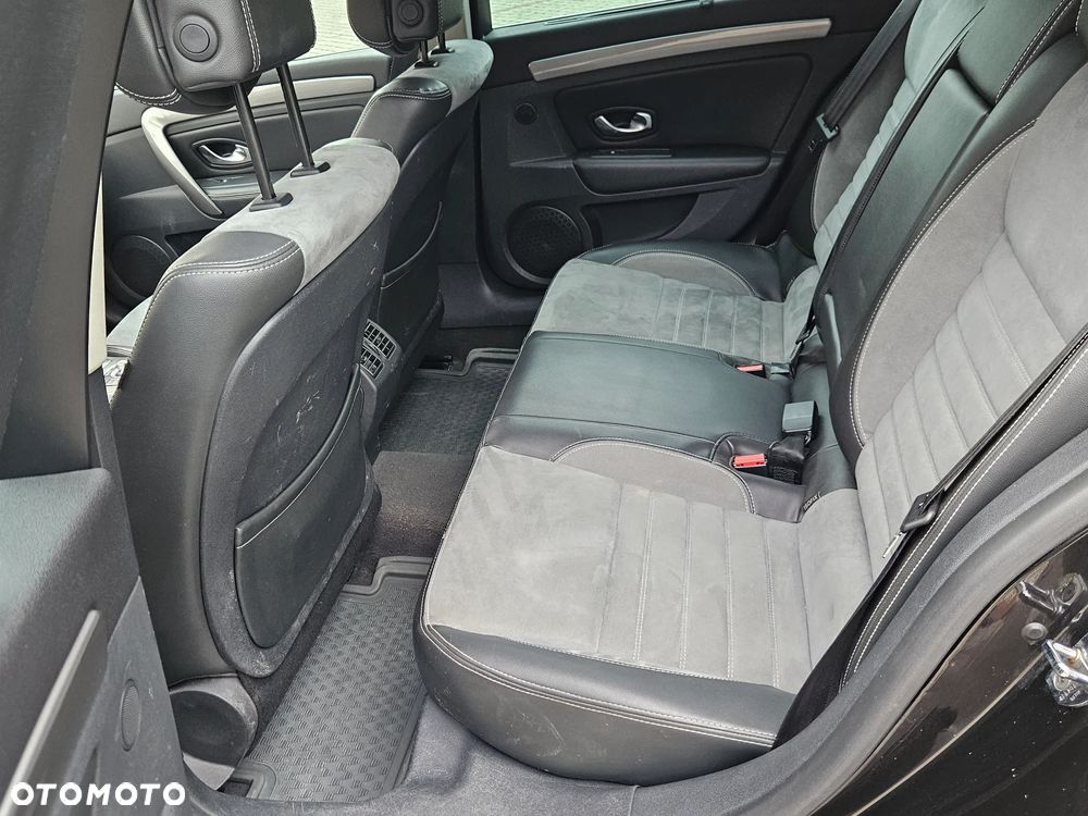 Renault Laguna dCi 175 FAP Bose Edition - 15