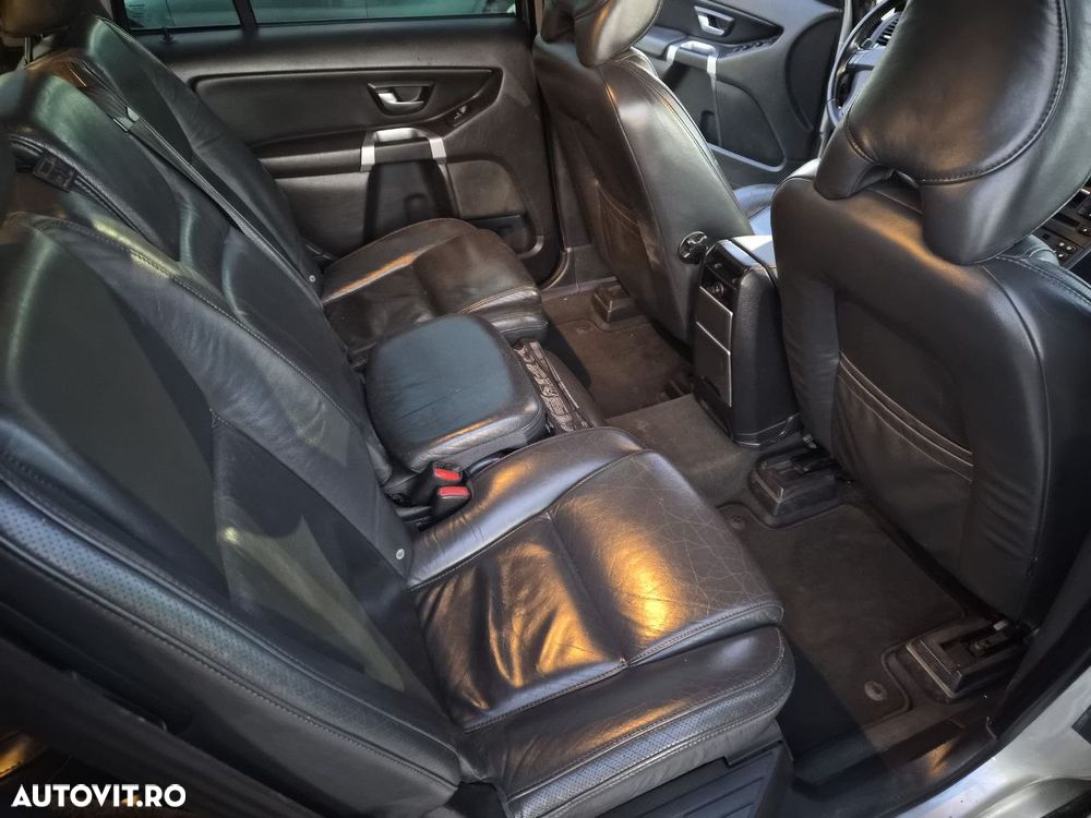 Volvo XC 90 D5 Aut. Summum - 9