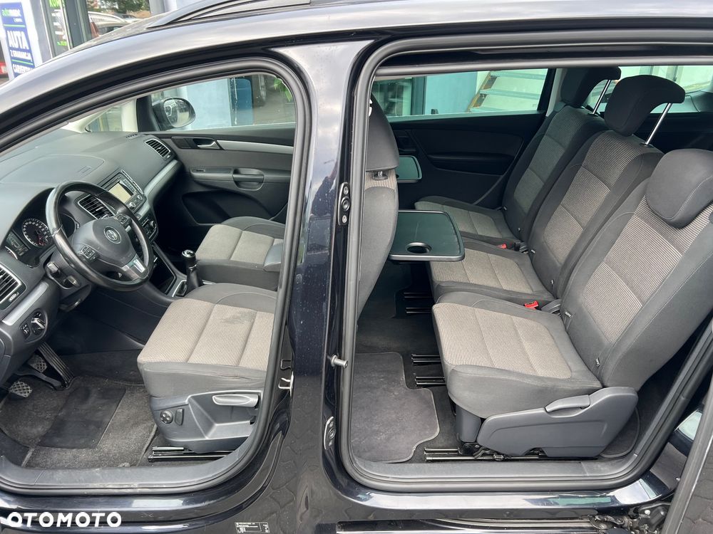 Volkswagen Sharan - 15