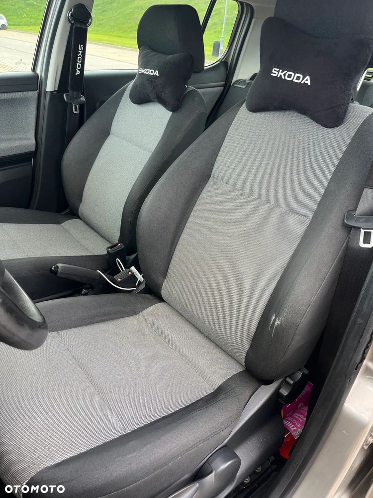 Skoda Fabia 1.2 HTP - 14