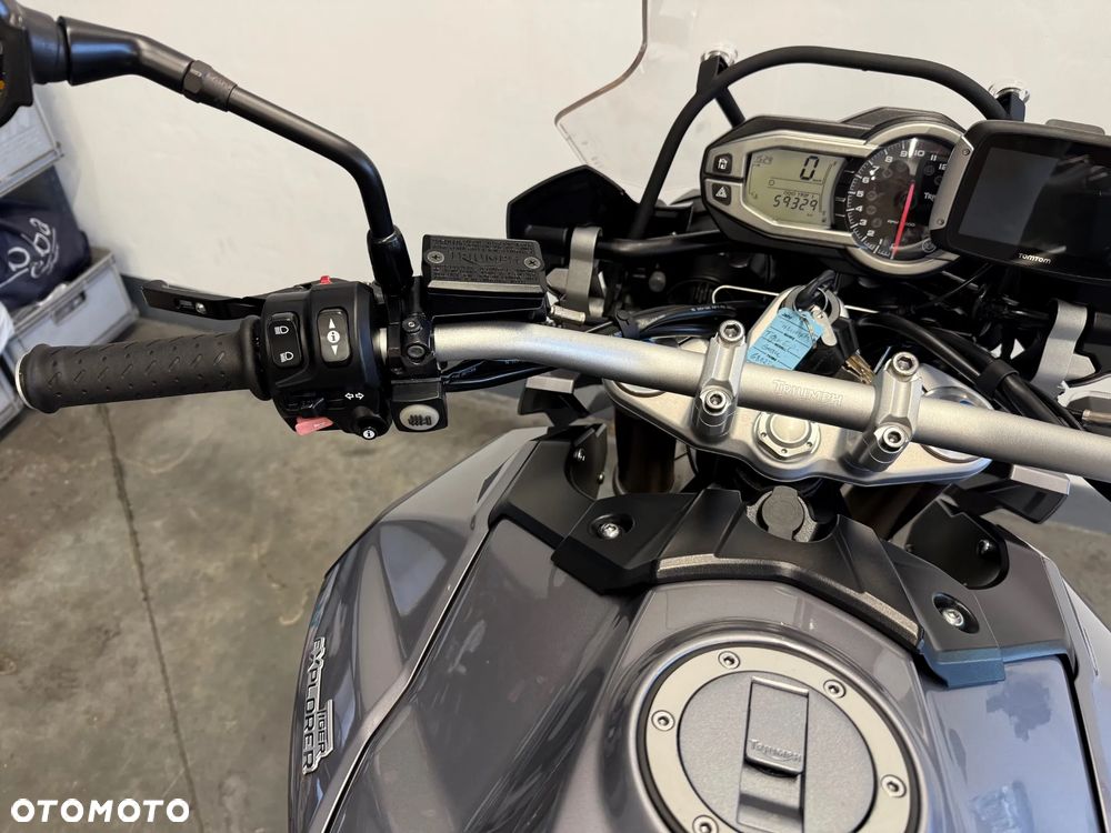Triumph Tiger - 36
