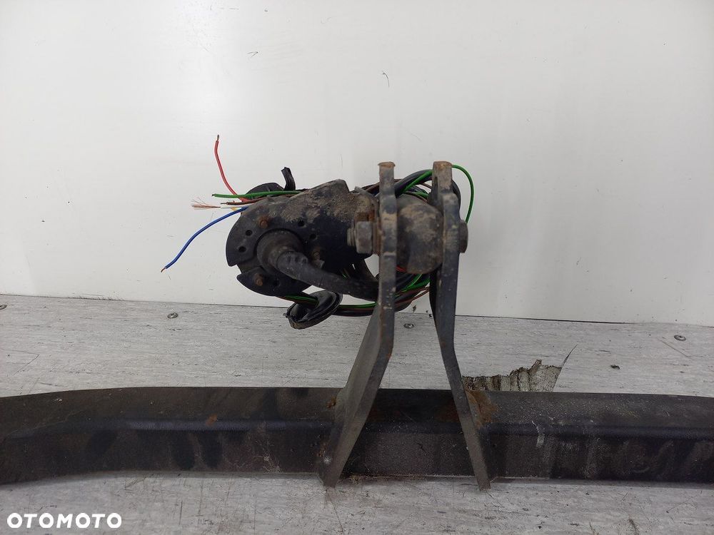 HAK HOLOWNICZY SEAT TOLEDO II SEDAN - 2