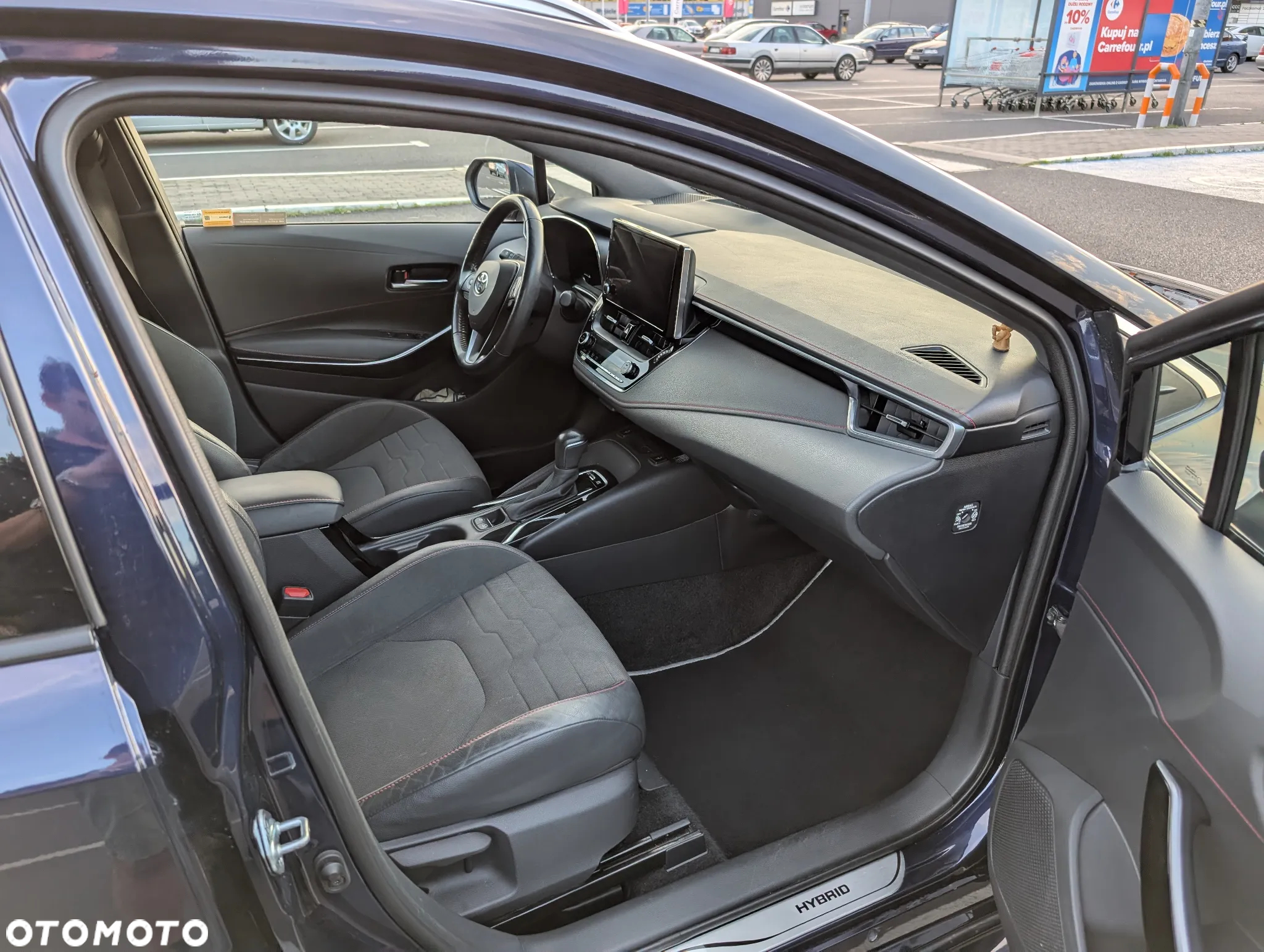 Toyota Corolla 1.8 Hybrid Executive - 22