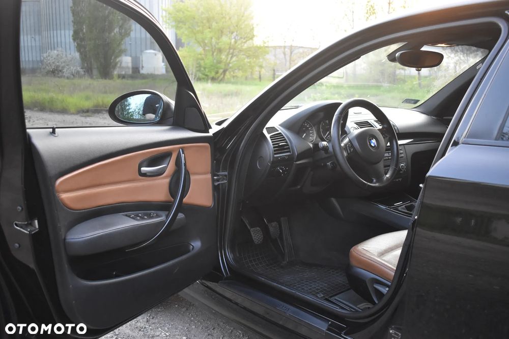 BMW Seria 1 - 13