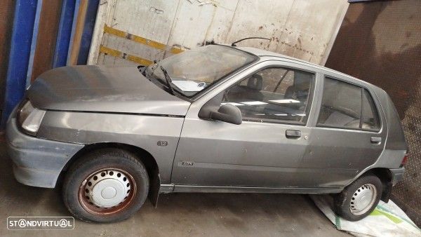 Para Peças Renault Clio I (B/C57_, 5/357_) - 2