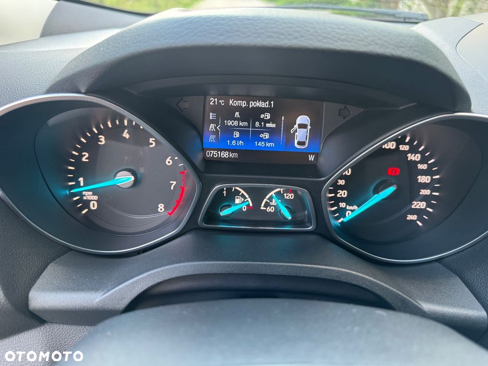 Ford Kuga 1.5 EcoBoost 2x4 Titanium - 35