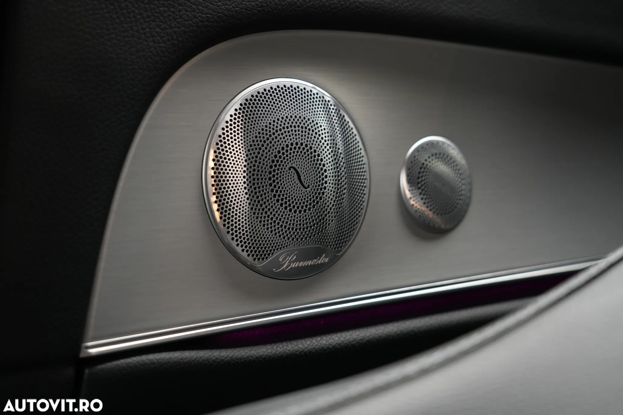 Mercedes-Benz E 300 de 9G-TRONIC AMG Line - 12