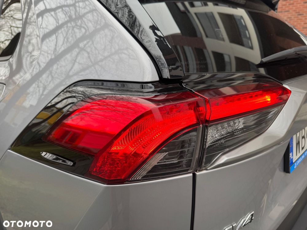 Toyota RAV4 2.5 Hybrid Comfort 4x2 - 6