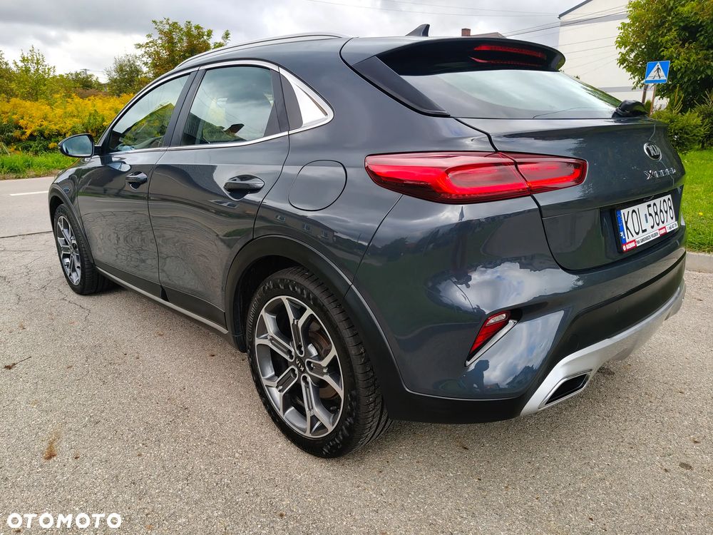 Kia XCeed - 16