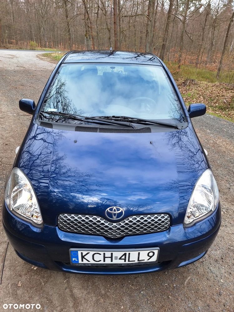Toyota Yaris - 2