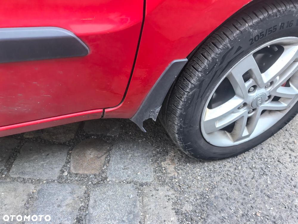 Kia Soul 1.6 L - 14