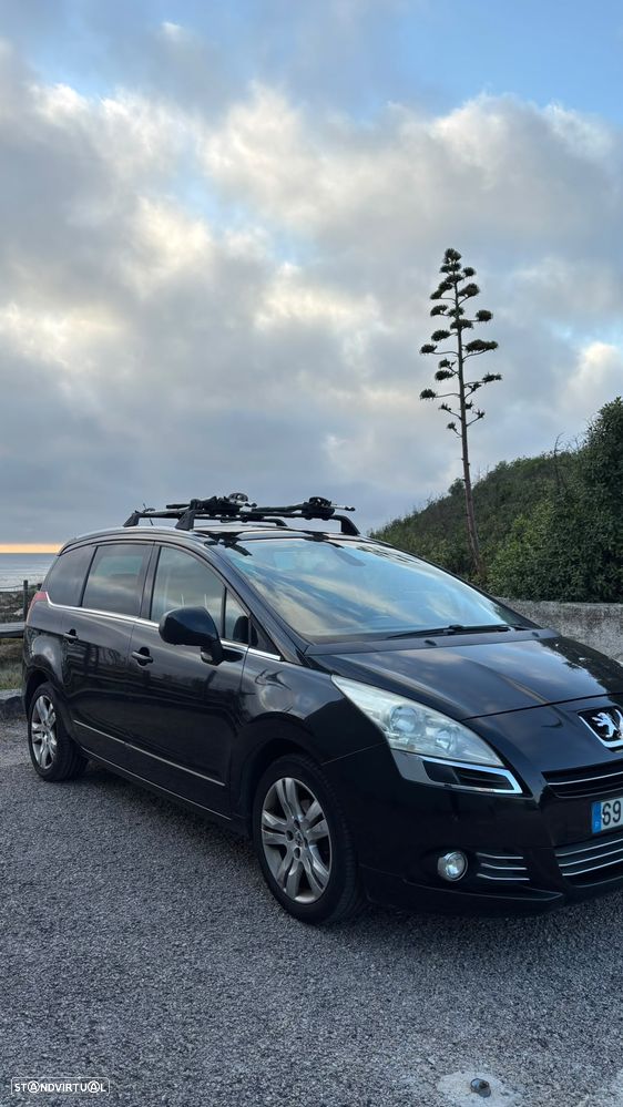 Peugeot 5008 - 4