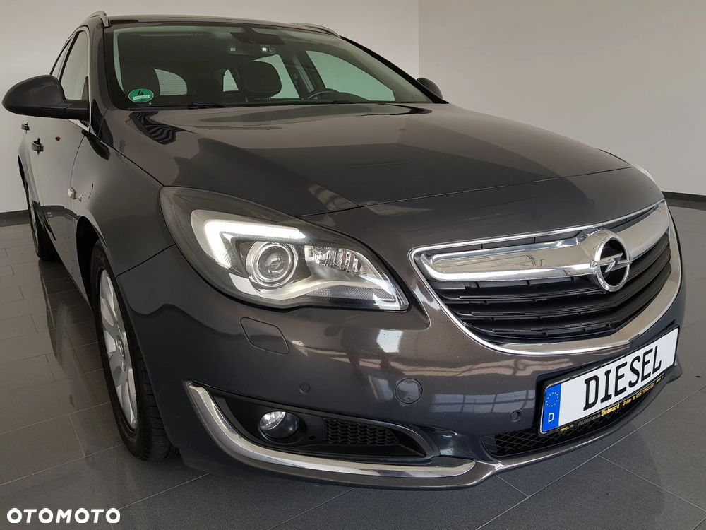 Opel Insignia Sports Tourer 2.0 Diesel Exclusive - 1