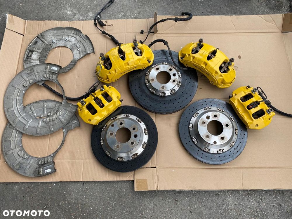 7l5615602c CERAMICZNA TARCZA HAMULCOWA CAYENNE 7P5 - 4