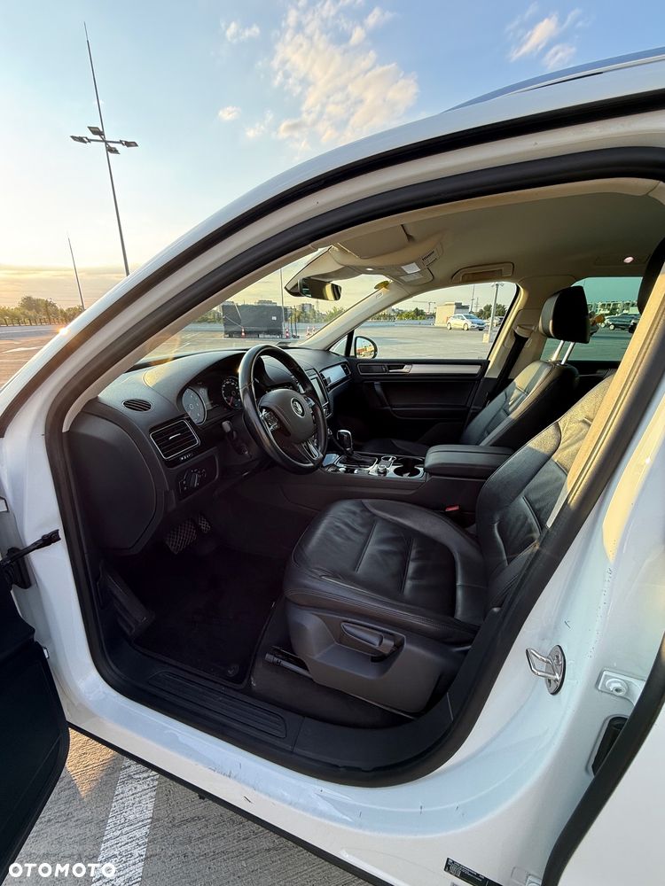 Volkswagen Touareg 3.0 V6 TDI BMT - 7