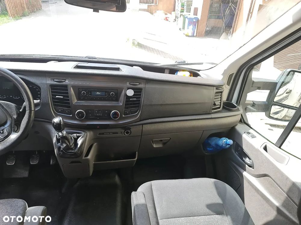 Ford Transit - 2