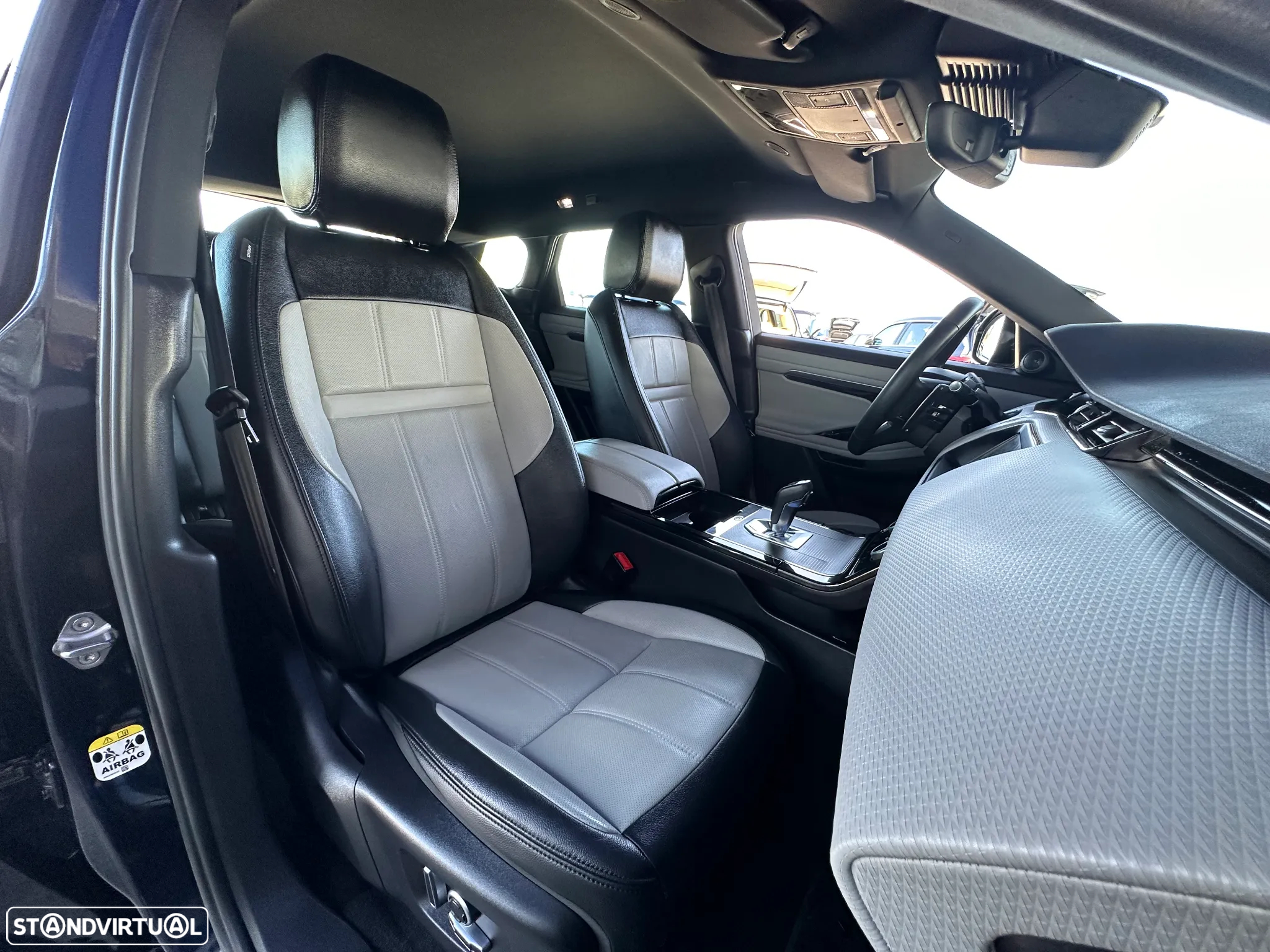Land Rover Range Rover Evoque 1.5 P300e AWD R-Dynamic S Auto - 3