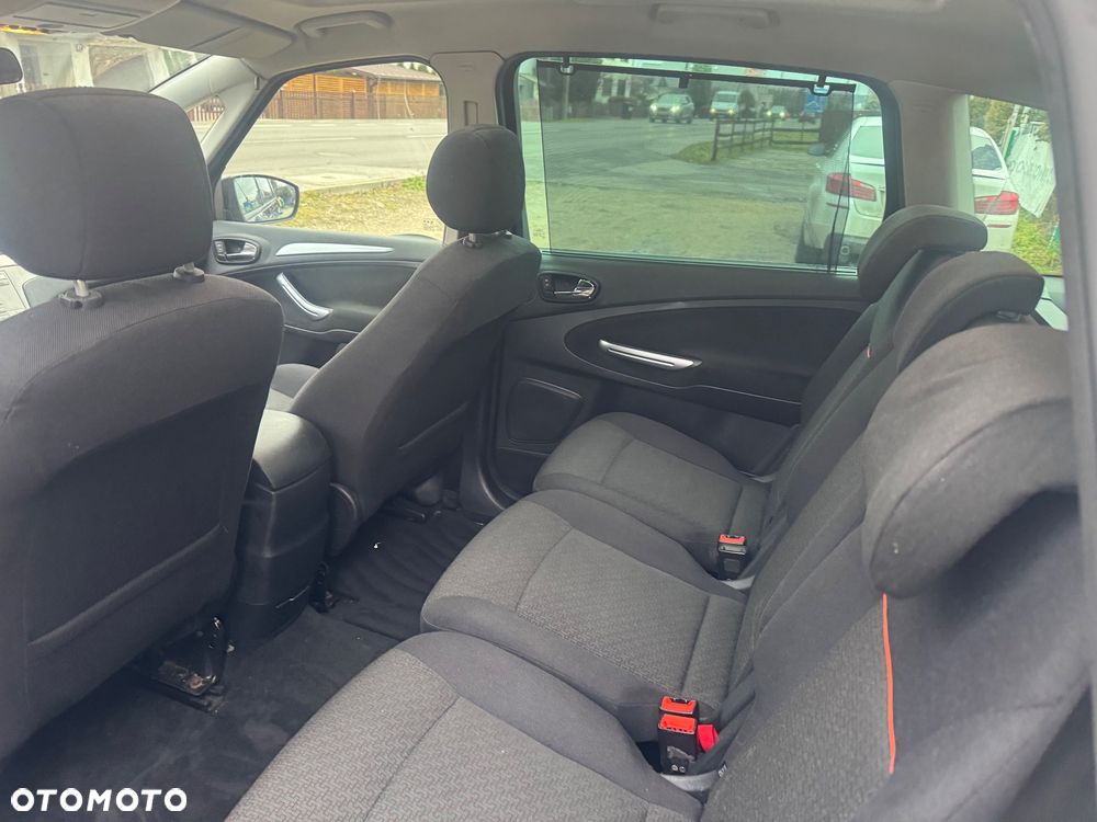 Ford S-Max 2.0 TDCi DPF Titanium - 10