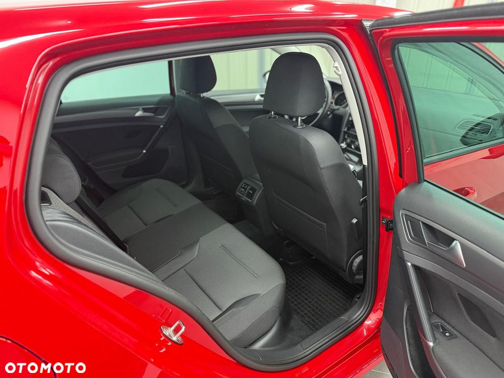 Volkswagen Golf 1.0 TSI (BlueMotion Technology) Comfortline - 12
