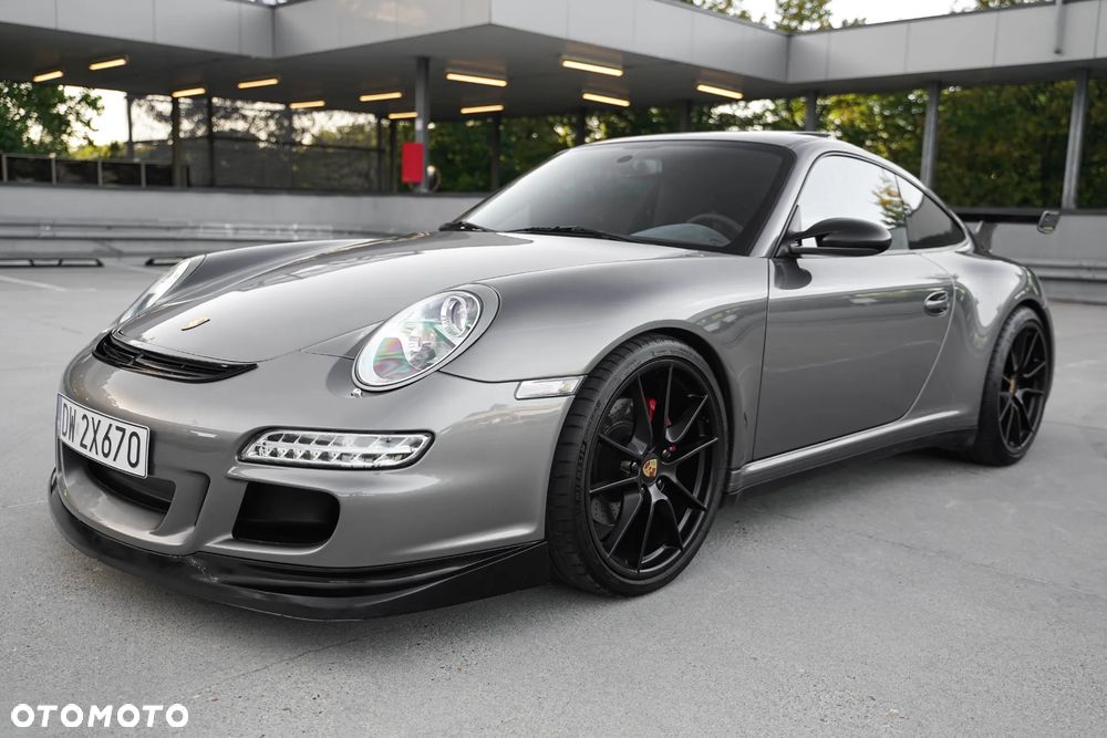 Porsche 911 Carrera 4 S - 11
