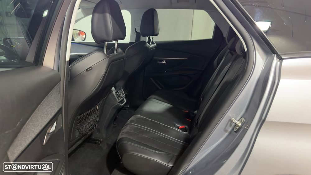 Peugeot 3008 PureTech 130 Stop & Start GPF Crossway - 15