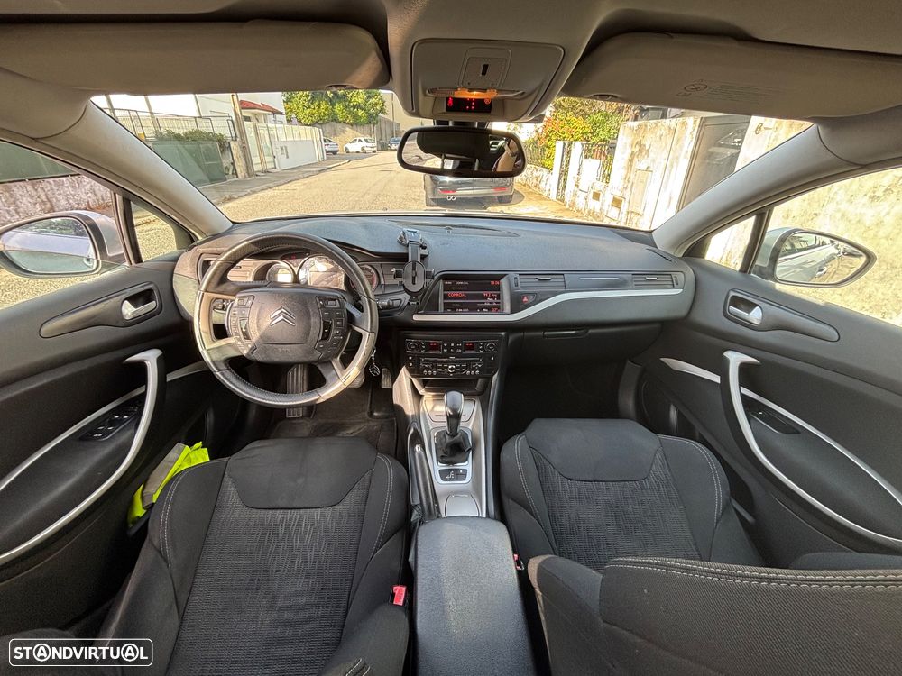 Citroën C5 Tourer 1.6 e-HDi Séduction Air.CMP6 - 12