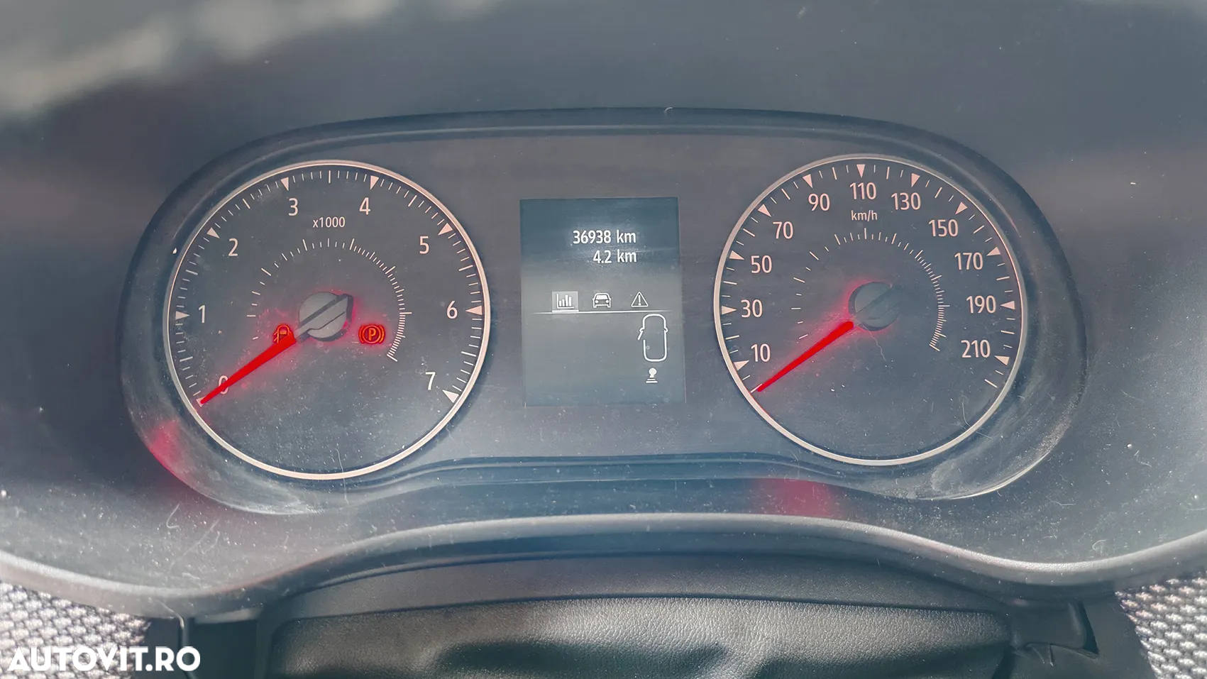 Dacia Logan - 8