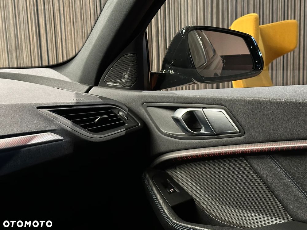 BMW Seria 1 118i M Sport - 21