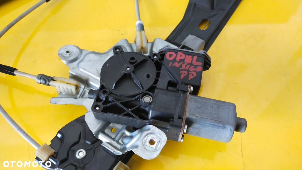 Silniczek wycieraczki prawy przod  OPEL INSIGNIA 2009R - 4