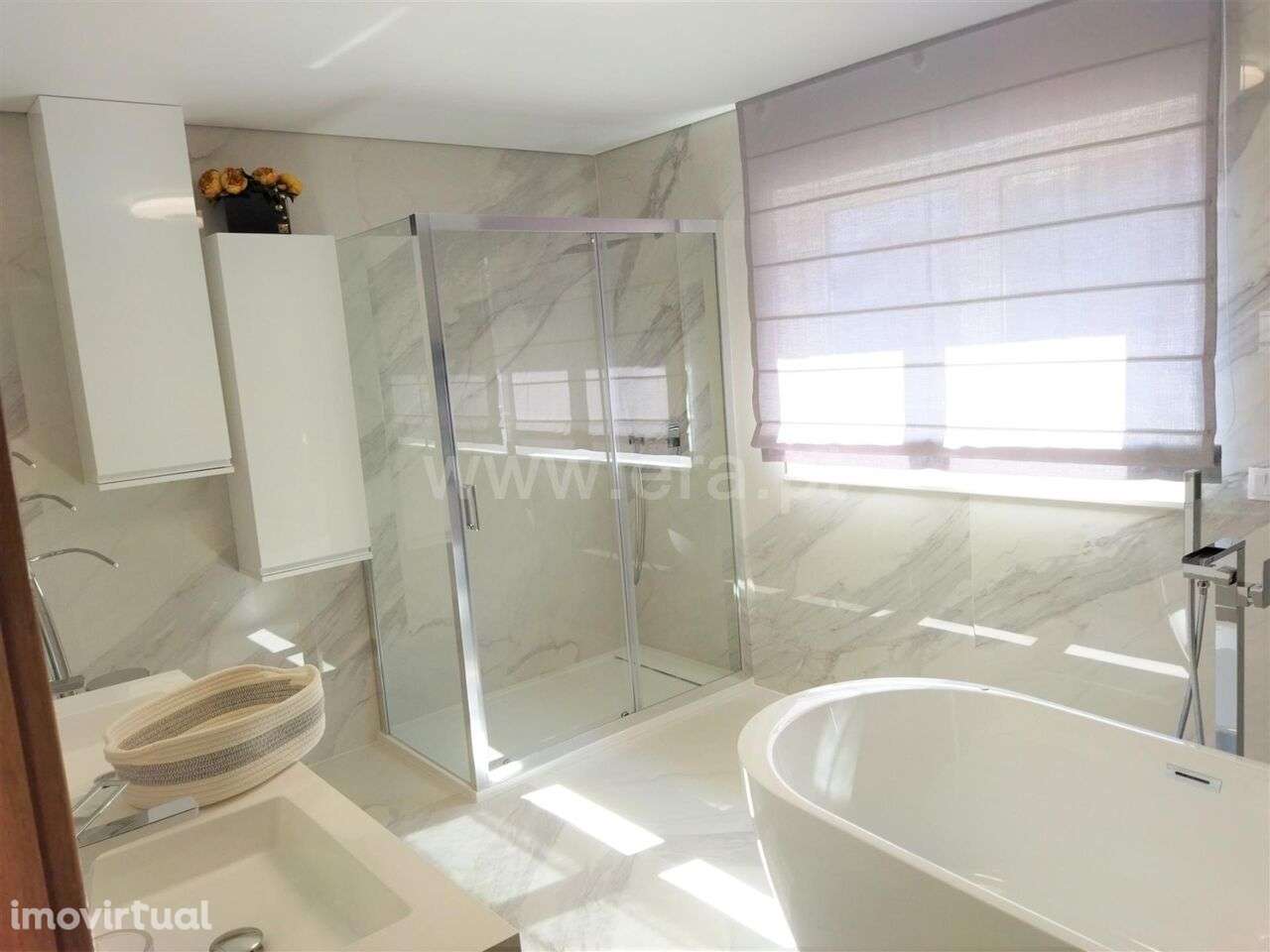 Moradia T5 / Castelo de Paiva, Sobrado e Bairros - Grande imagem: 4/15