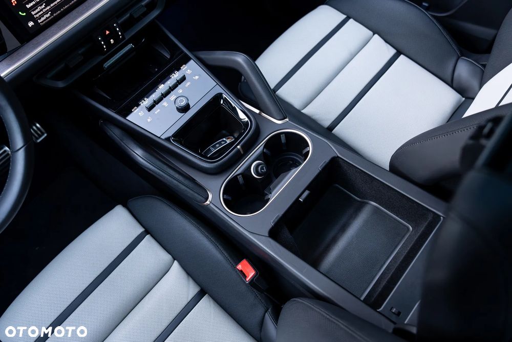 Porsche Cayenne GTS Tiptronic S - 22