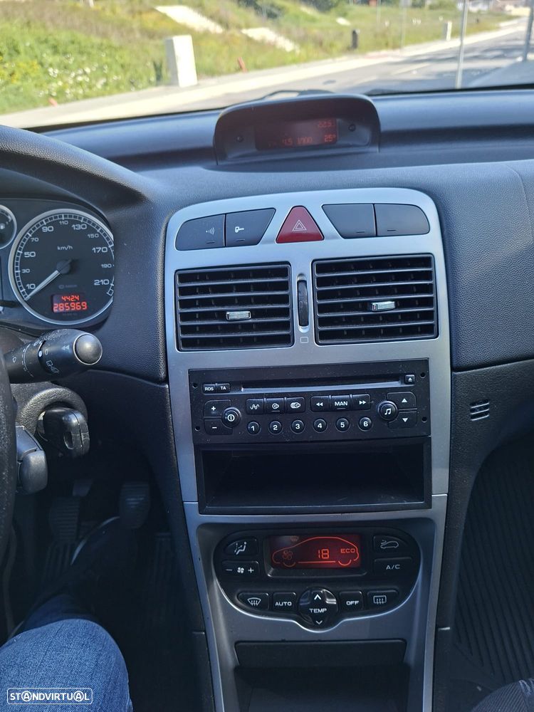 Peugeot 307 1.4 HDi XT - 8
