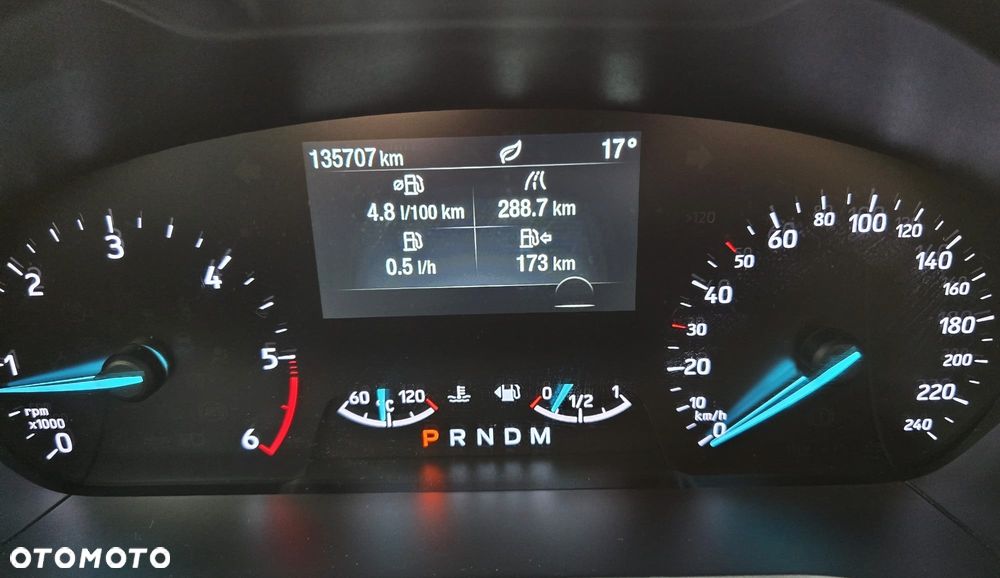 Ford Focus 1.5 EcoBlue Start-Stopp-System ST-LINE - 4