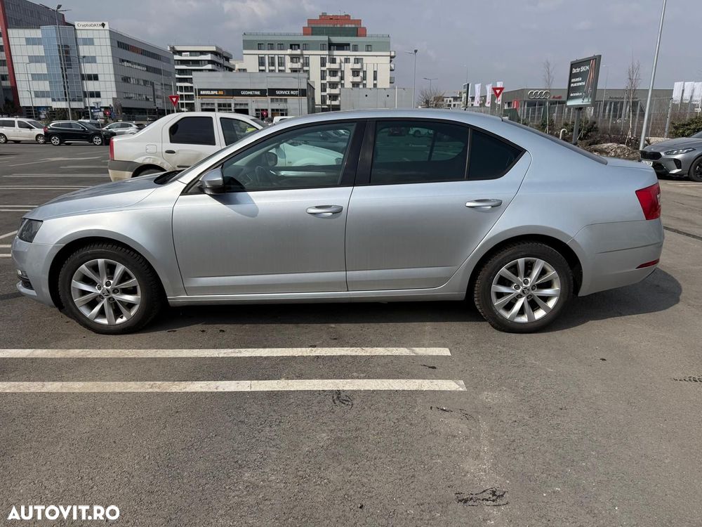 Skoda Octavia 1.6 TDI Active - 2