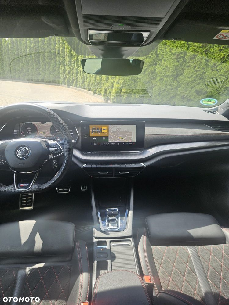 Skoda Octavia 2.0 TDI DSG 4x4 RS Plus - 30