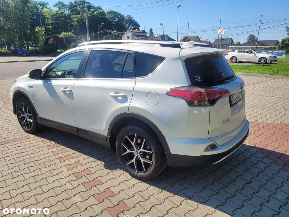 Toyota RAV4 Hybrid Prestige 4x4 - 8