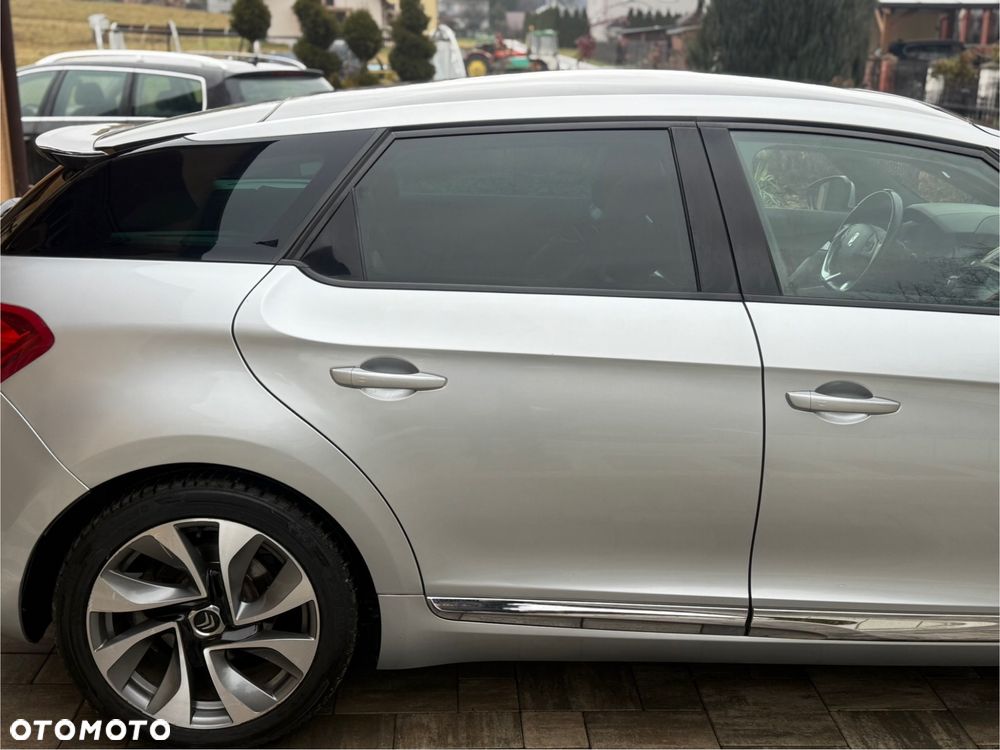 Citroën DS5 THP 200 SportChic - 25