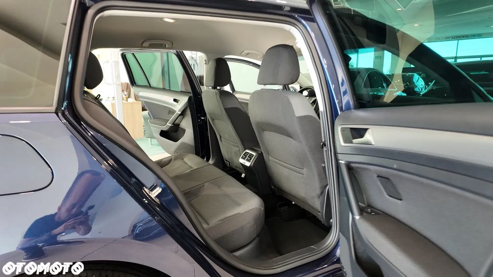 Volkswagen Golf 2.0 BlueTDI Comfortline - 34