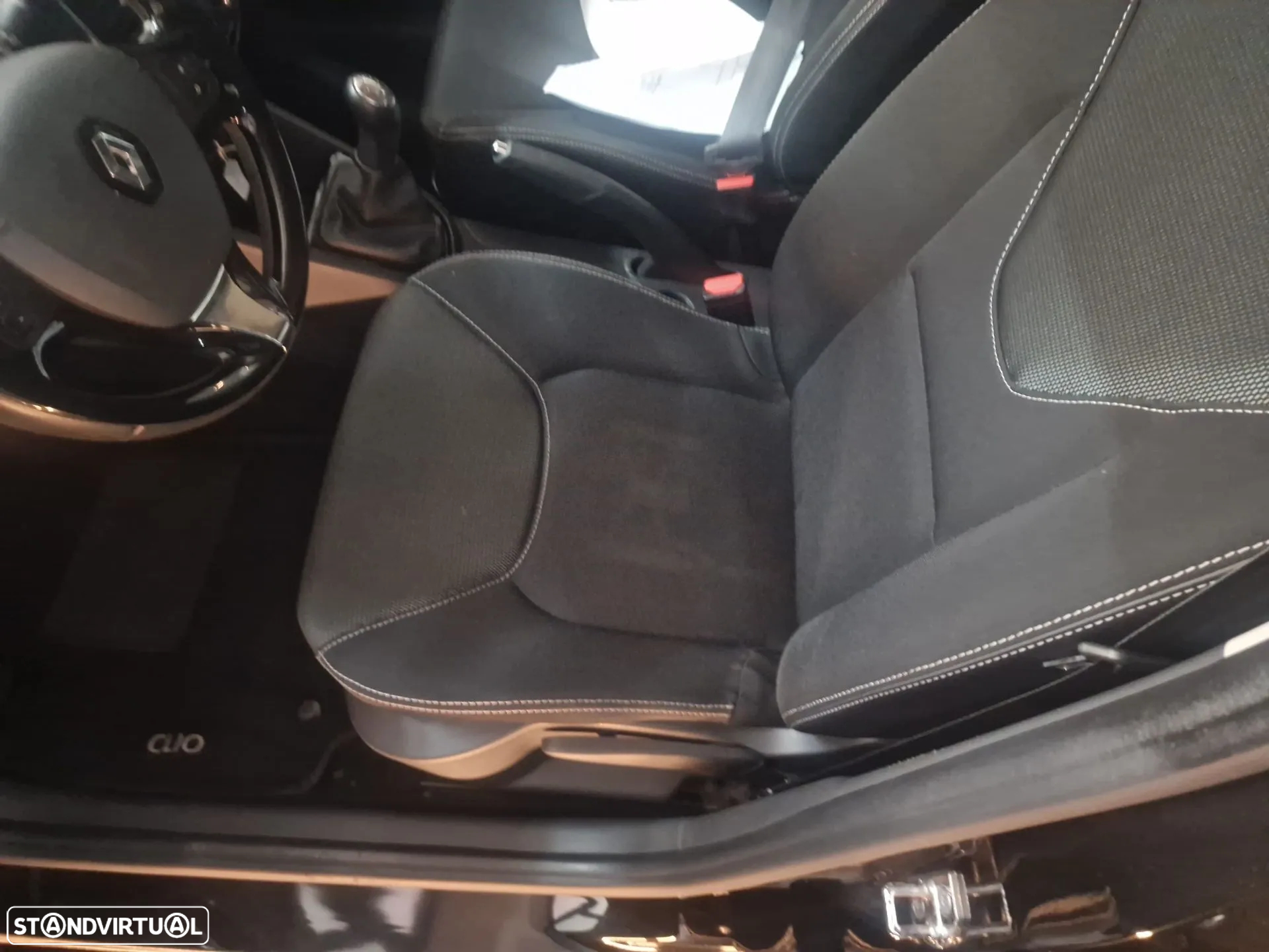 Renault Clio 0.9 TCE Confort - 8