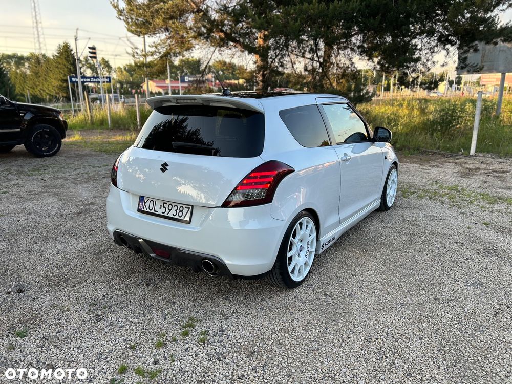 Suzuki Swift 1.6 Sport - 23