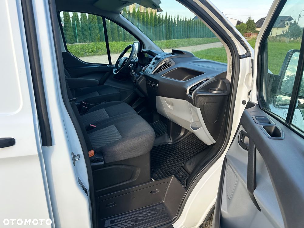 Ford Transit Custom - 10