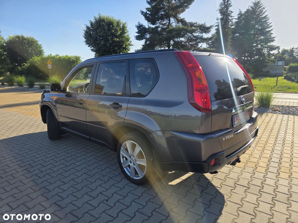 Nissan X-Trail - 8