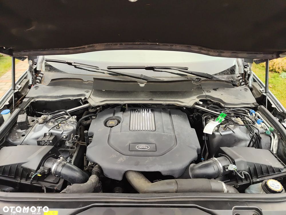 Land Rover Discovery 3.0 SDV6 SE - 32