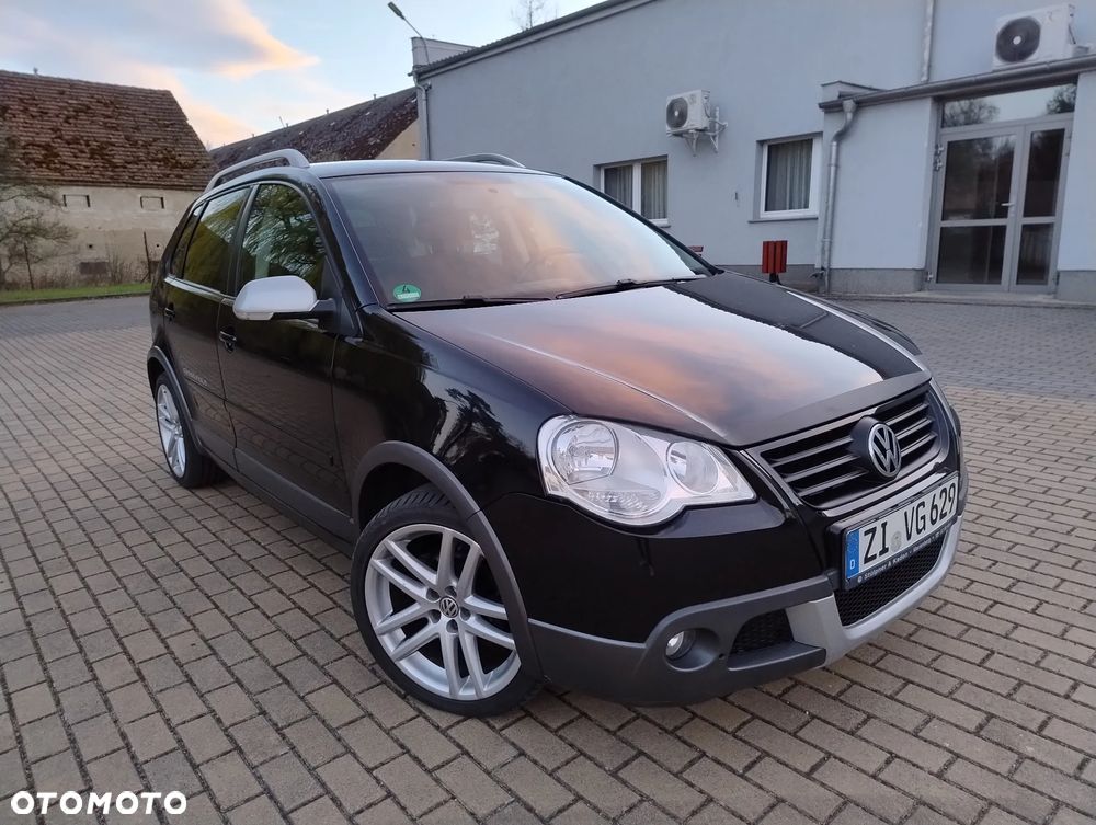 Volkswagen Polo 1.6 Trendline - 2