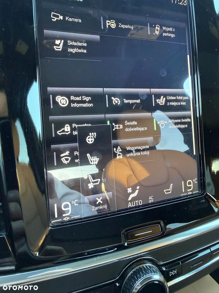 Volvo V90 Cross Country T6 AWD Geartronic - 22