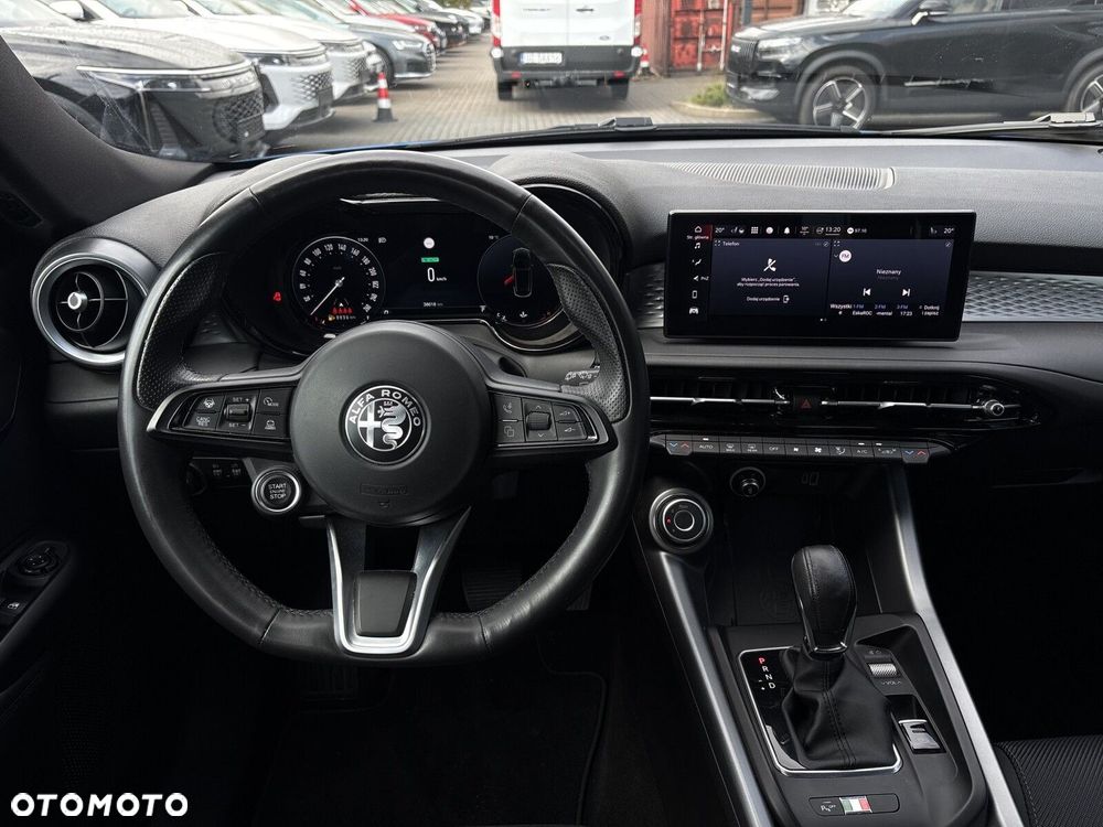 Alfa Romeo Tonale - 11