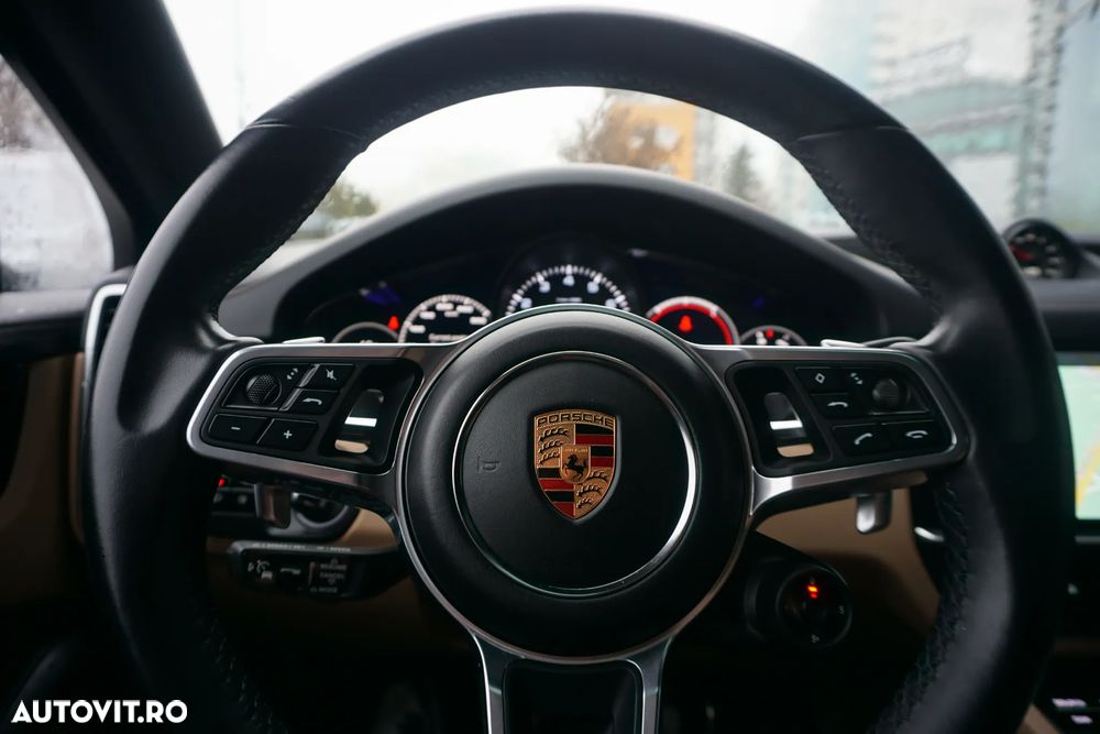 Porsche Cayenne Coupe S - 14