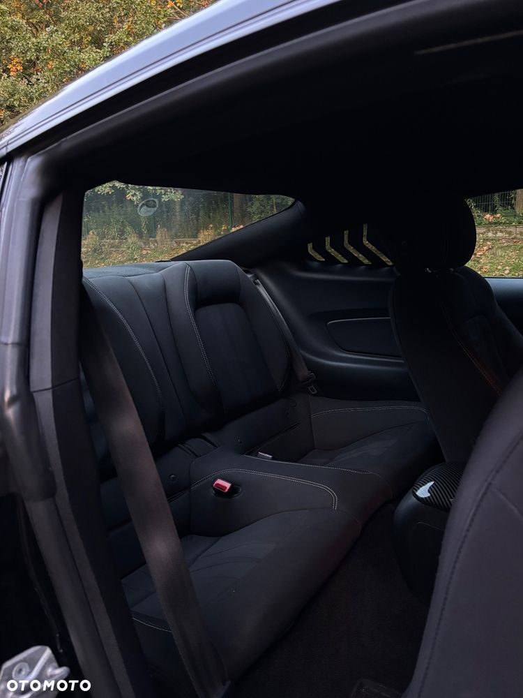 Ford Mustang 2.3 EcoBoost - 16
