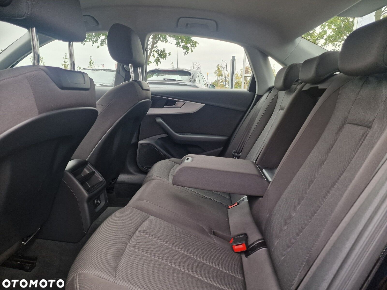 Audi A4 - 11